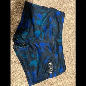 Fleo Shorts